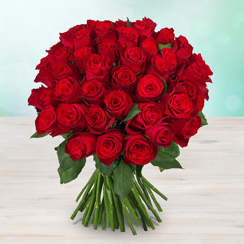 Kytica 52 červených luxusných ruží